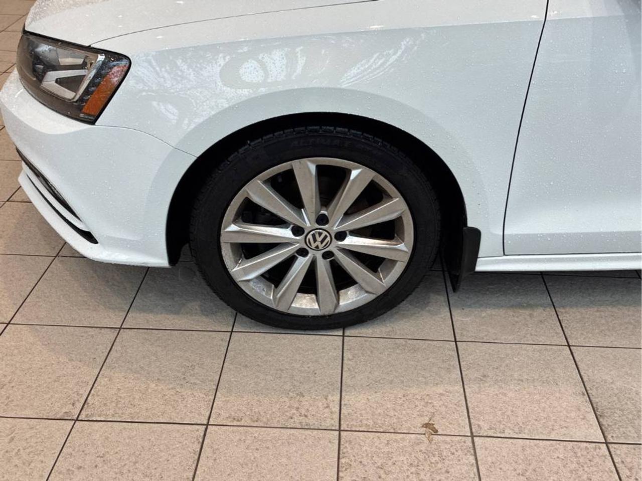 2016 Volkswagen Jetta Sport | 1 owner | Accident Free | Certified Photo