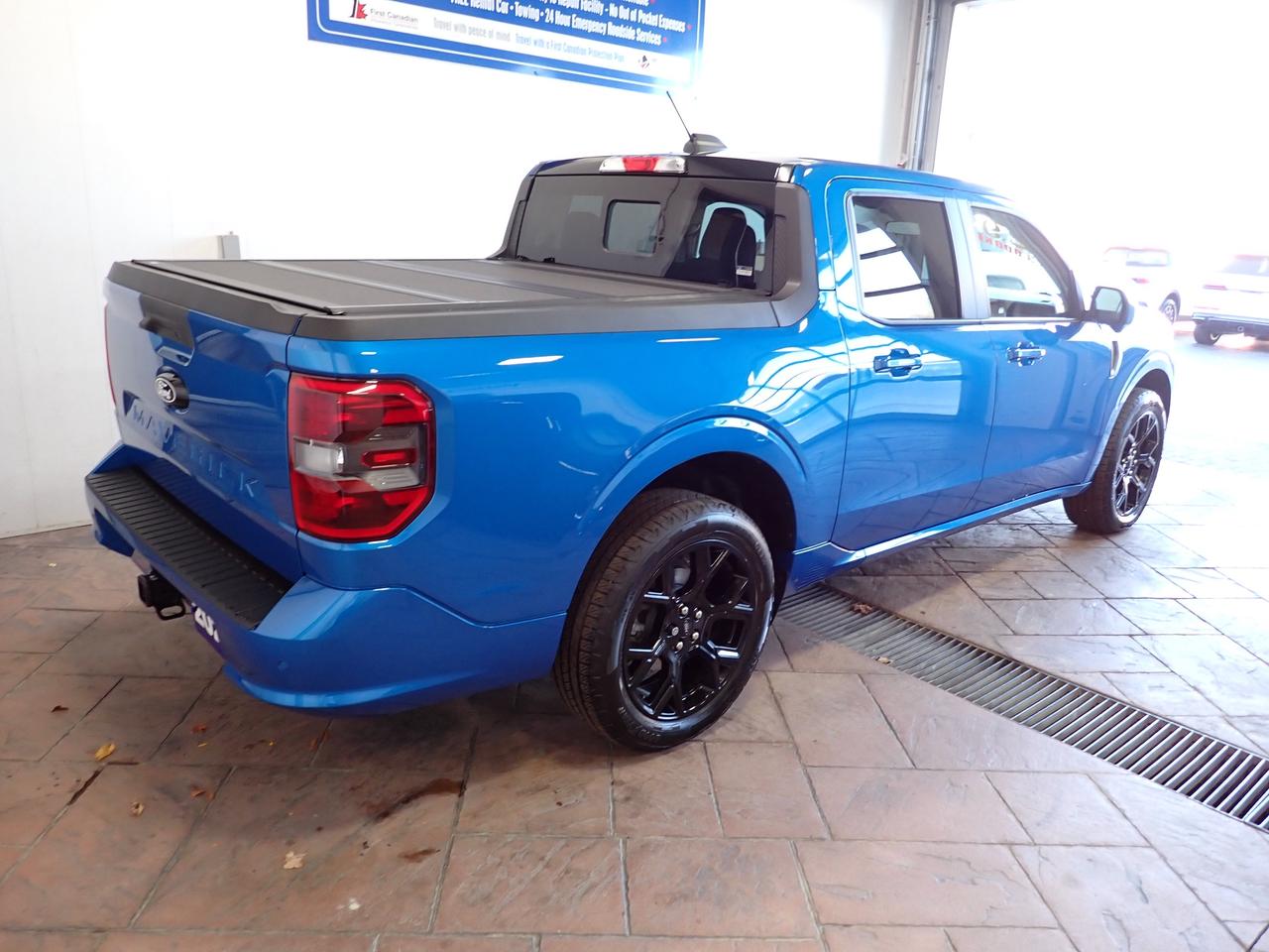 2025 Ford Maverick Lobo High 4WD SUPERCREW LEATHER NAVI SUNROOF Photo5