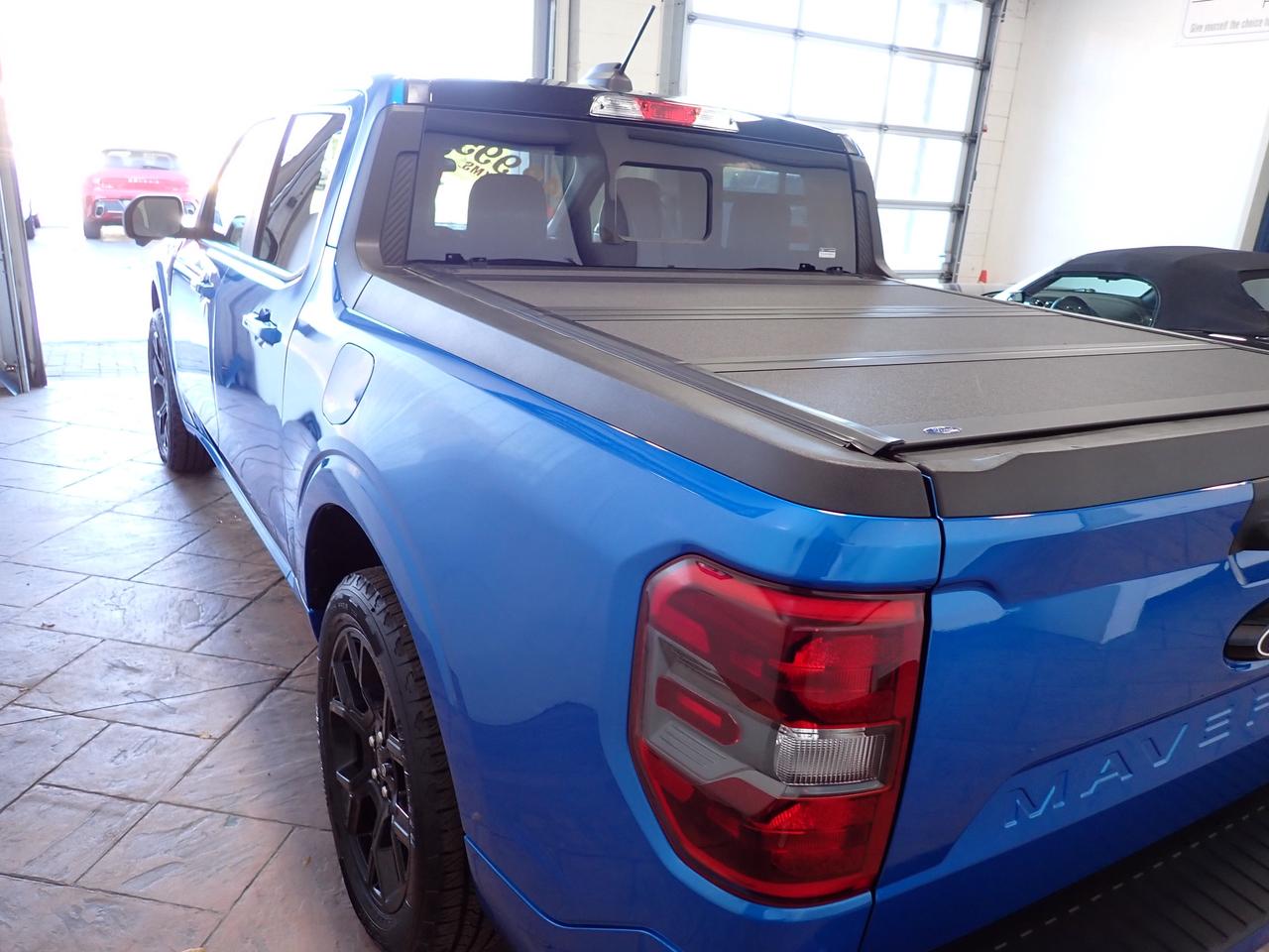 2025 Ford Maverick Lobo High 4WD SUPERCREW LEATHER NAVI SUNROOF Photo3