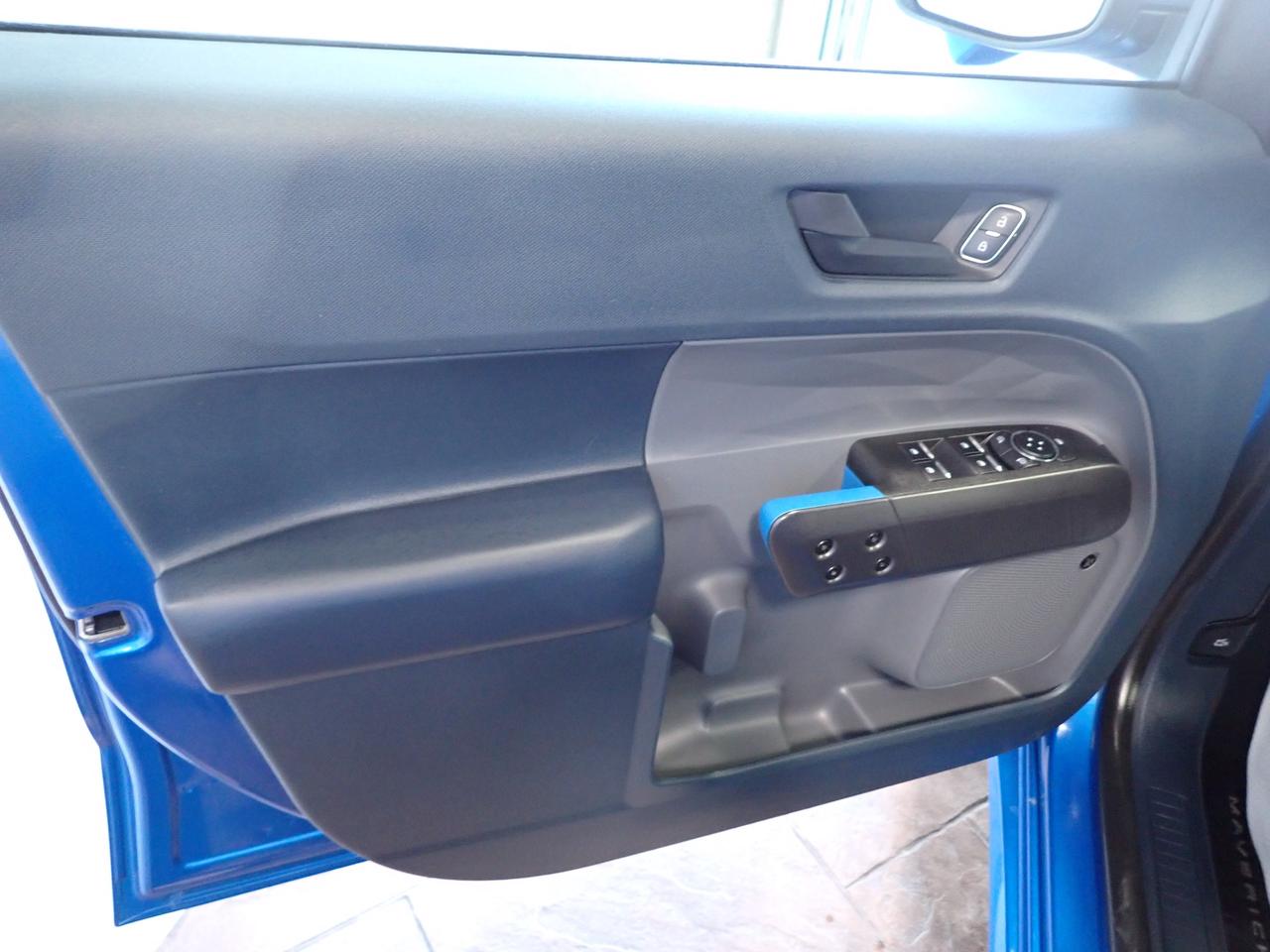 2025 Ford Maverick Lobo High 4WD SUPERCREW LEATHER NAVI SUNROOF Photo
