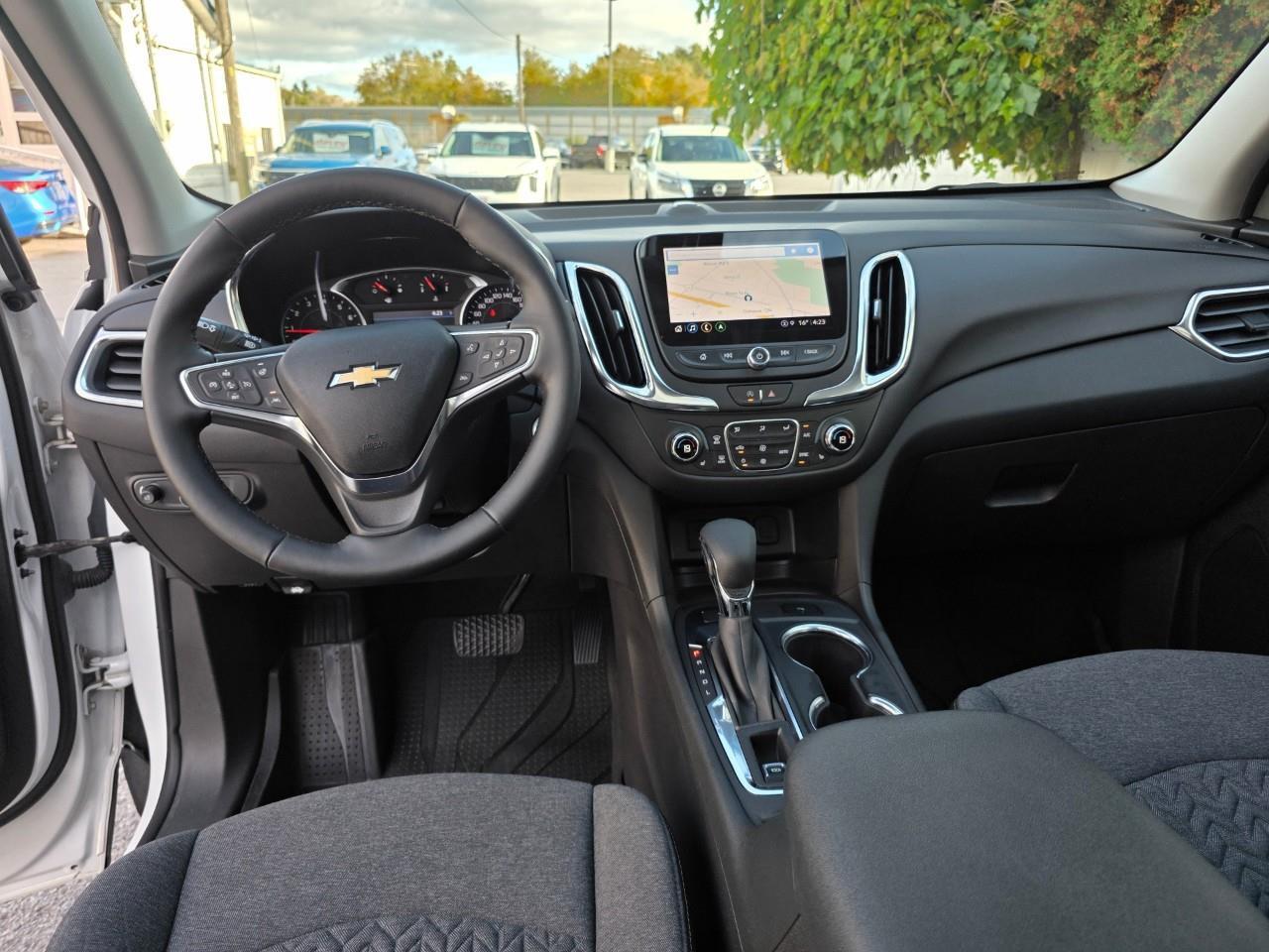 2022 Chevrolet Equinox LT w/1LT All-Wheel Drive Photo