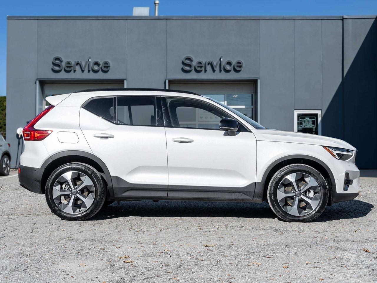 2026 Volvo XC40 PLUS^Leather Seats^Special CPO Rate from 2.99%* Photo