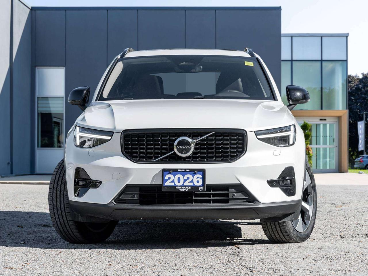 2026 Volvo XC40 PLUS^Leather Seats^Special CPO Rate from 2.99%* Photo5