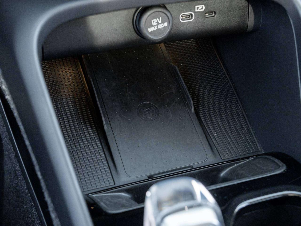 2026 Volvo XC40 PLUS^Leather Seats^Special CPO Rate from 2.99%* Photo