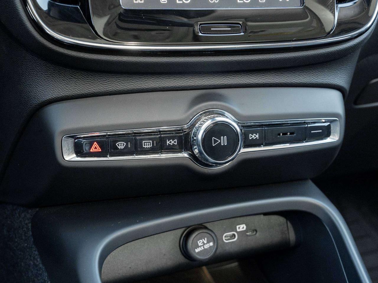 2026 Volvo XC40 PLUS^Leather Seats^Special CPO Rate from 2.99%* Photo