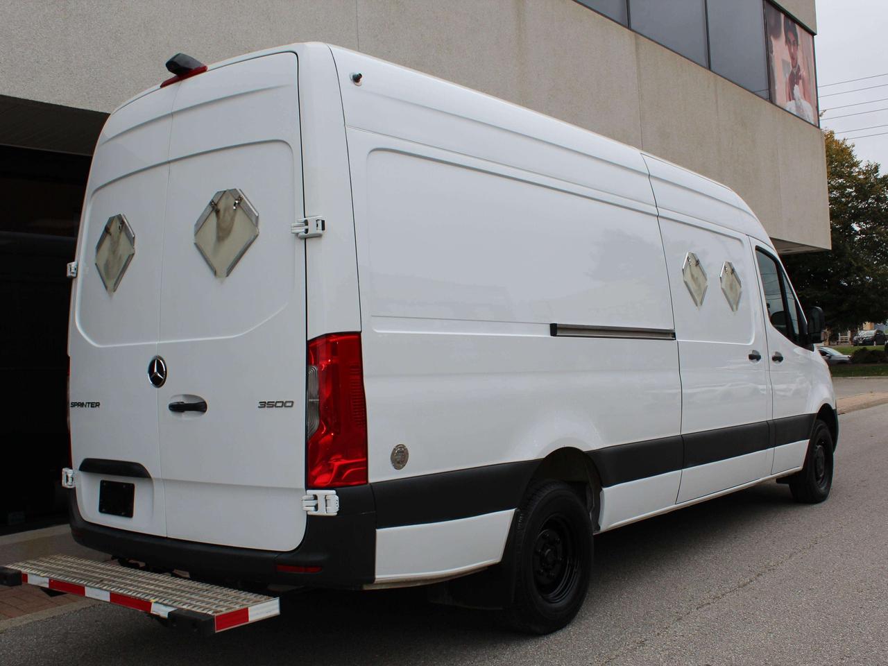 2020 Mercedes-Benz Sprinter 3500 - "SINGLE REAR WHEEL" - "3.0L DIESEL" Photo