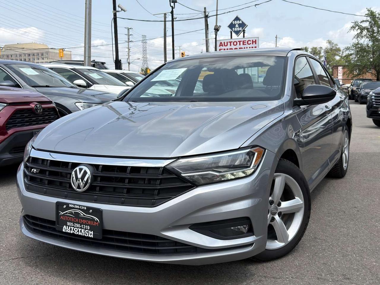 2021 Volkswagen Jetta Highline R Line   Sunroof   Leather   Ambient Light Photo1