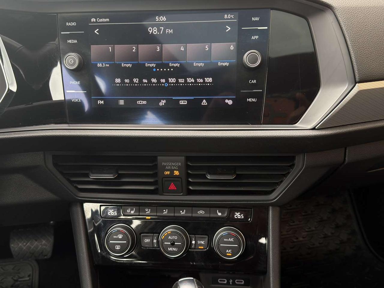 2021 Volkswagen Jetta Highline R Line   Sunroof   Leather   Ambient Light Photo