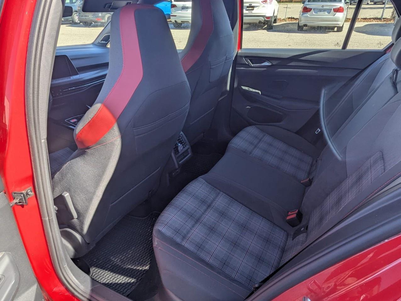 2023 Volkswagen Golf GTI 40th Anniversary Auto Photo
