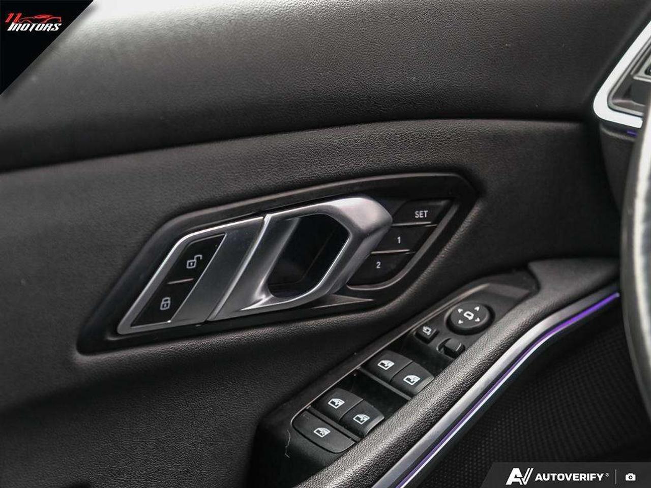 2020 BMW 3 Series 330i xDrive Sedan   M SPORT   360 CAM   HEADS UP DISPLAY Photo