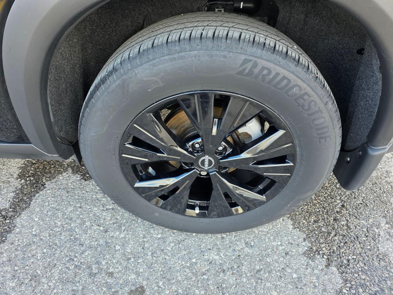 2023 Nissan Rogue SV Midnight Edition 4dr All-Wheel Drive Sport Utility Photo