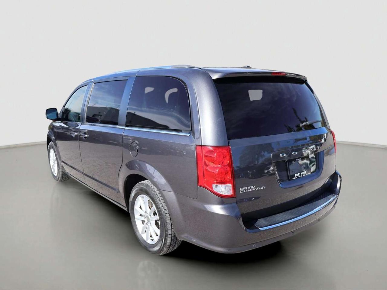 2020 Dodge Grand Caravan SXT Photo
