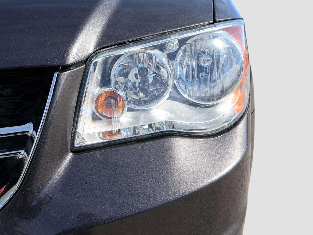 2020 Dodge Grand Caravan SXT Photo