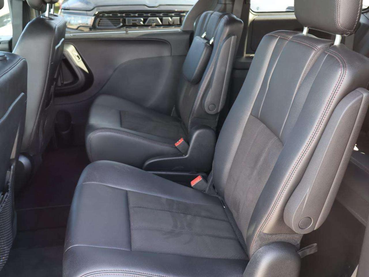 2020 Dodge Grand Caravan SXT Photo
