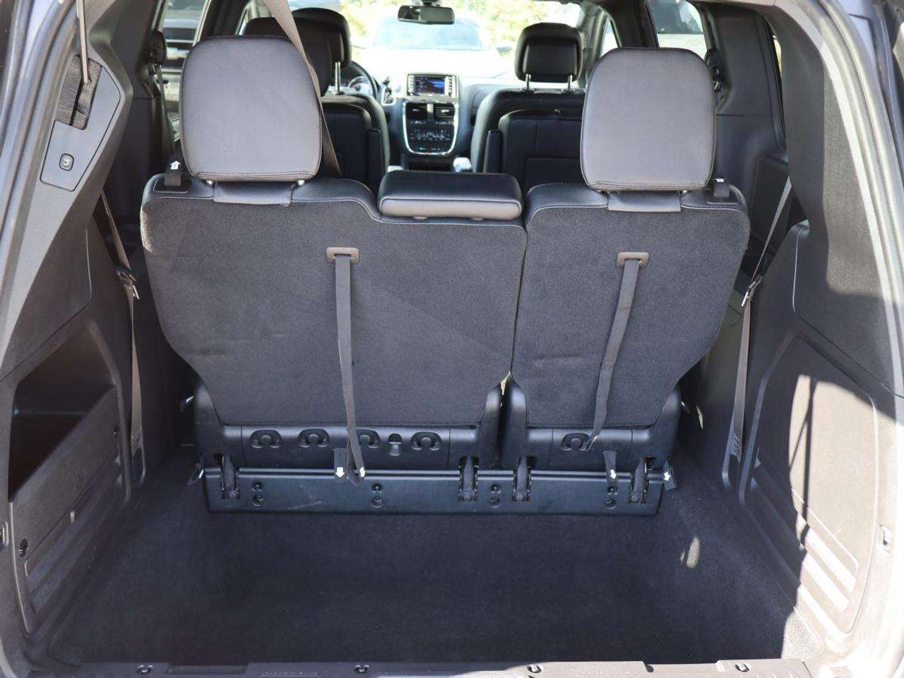 2020 Dodge Grand Caravan SXT Photo