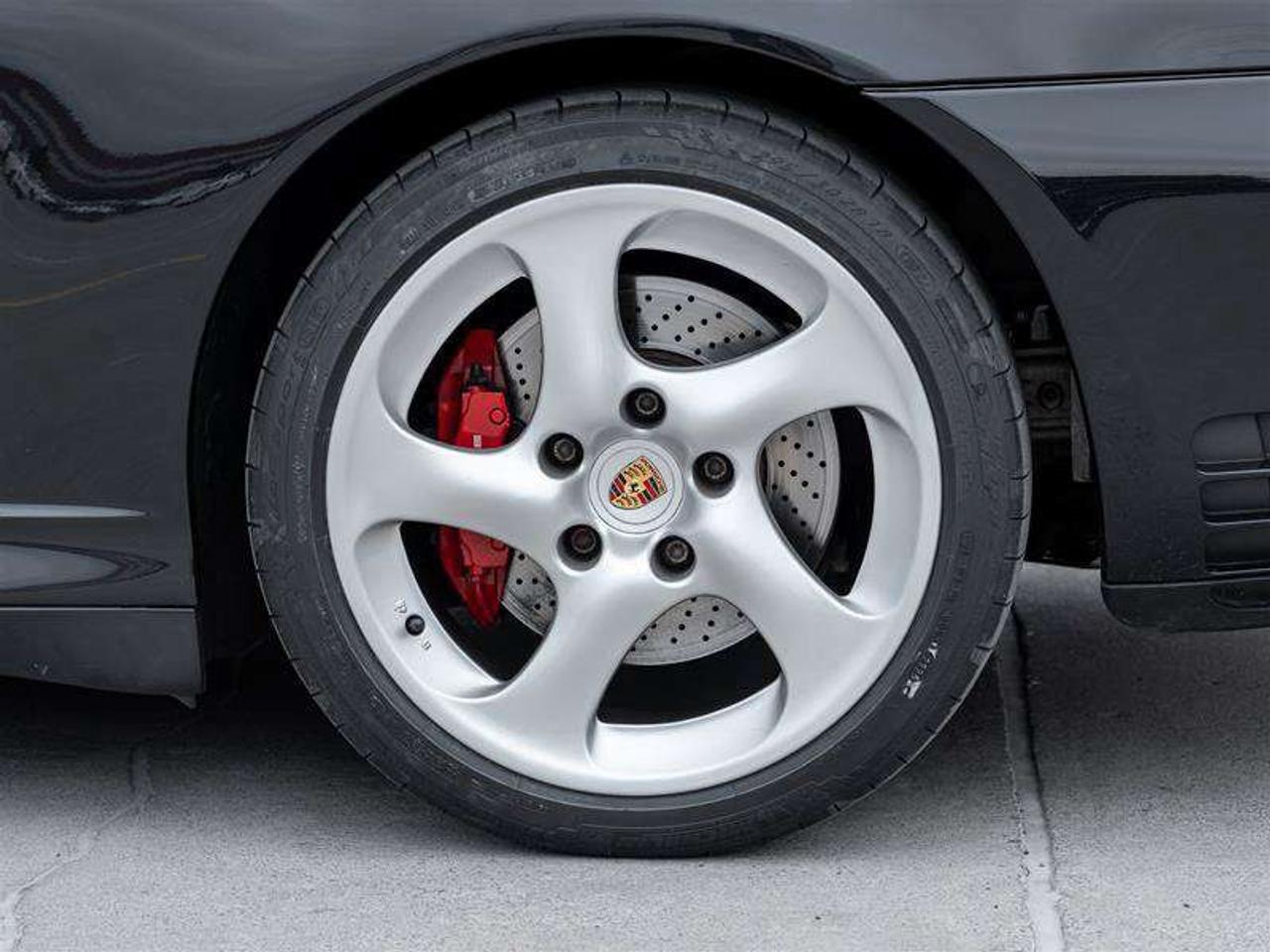 2005 Porsche 911 Carrera S Sport Seats Heated Seats EXC options with deviations Photo