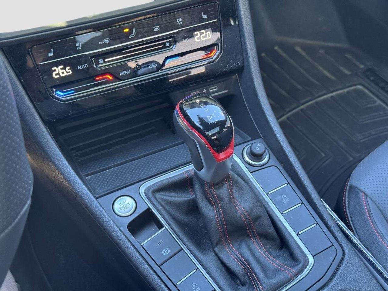 2025 Volkswagen Jetta Autobahn Auto - 1 OWNER/CLEAN CARFAX Photo