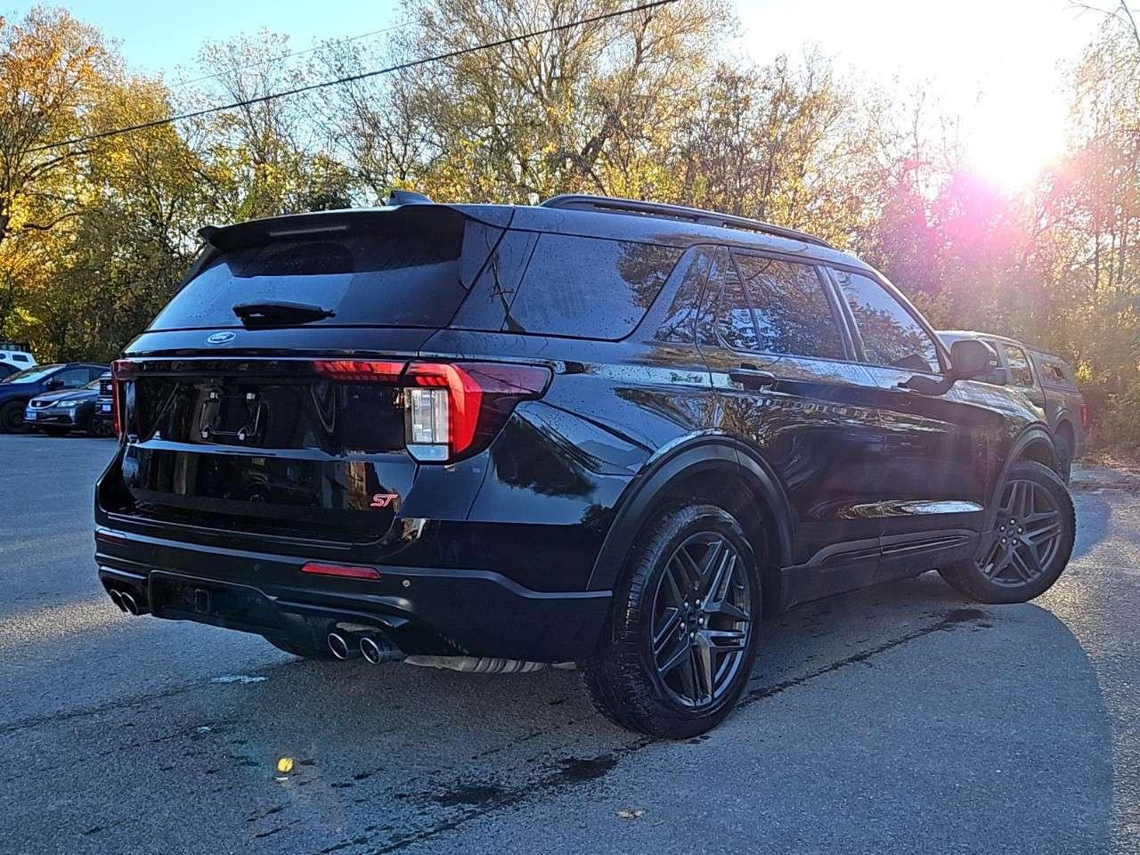 2025 Ford Explorer 4WD   21" WHEELS   3.0L ECOBOOST Photo