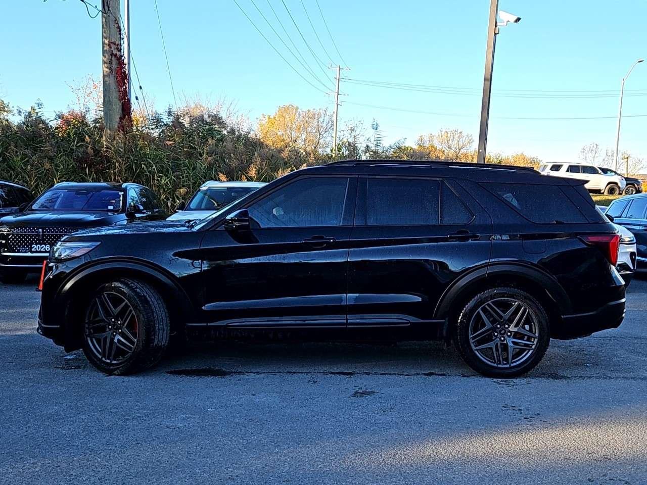 2025 Ford Explorer 4WD   21" WHEELS   3.0L ECOBOOST Photo