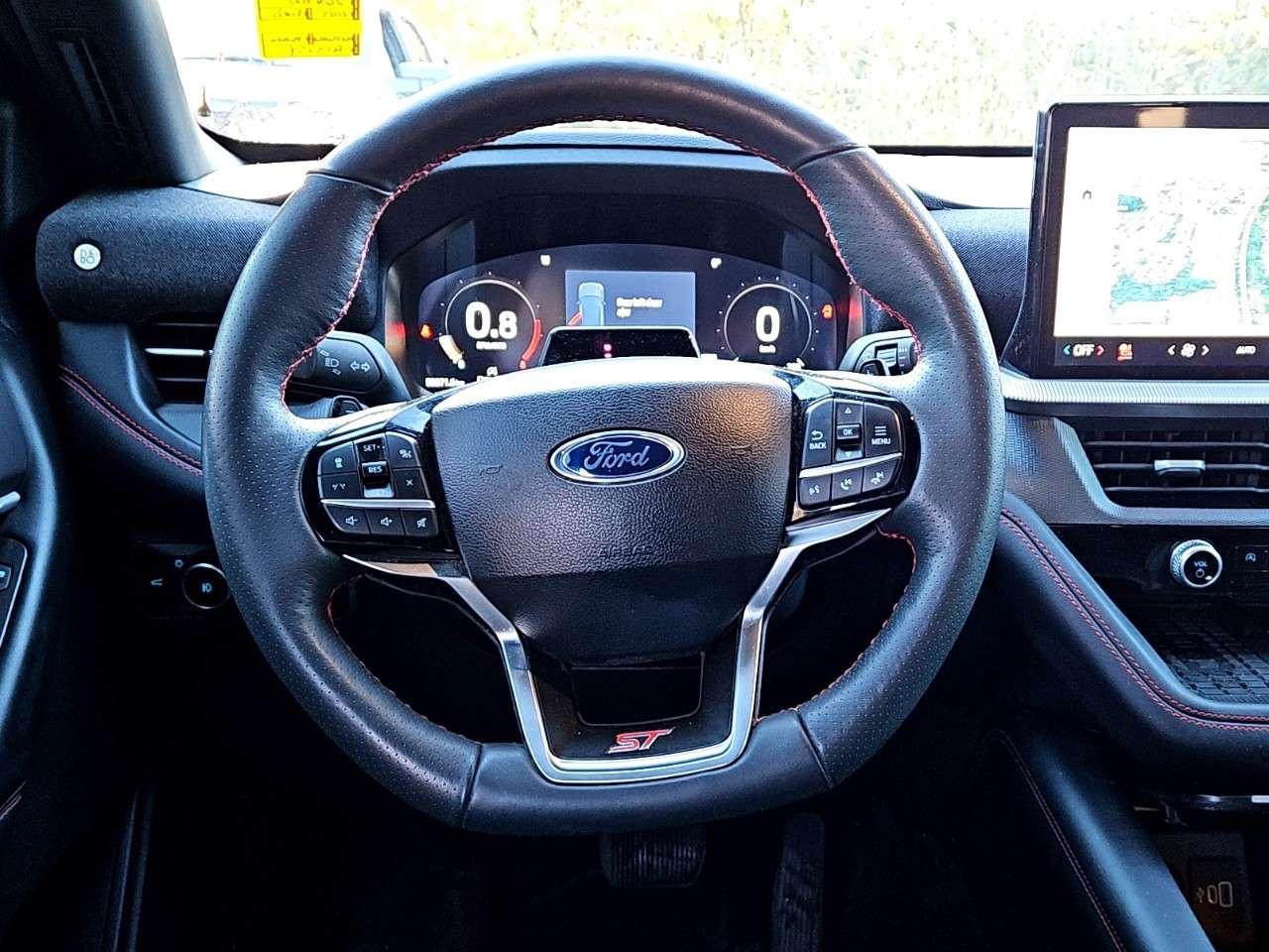 2025 Ford Explorer 4WD   21" WHEELS   3.0L ECOBOOST Photo