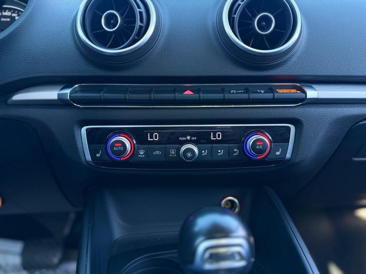 2016 Audi A3 Komfort Photo