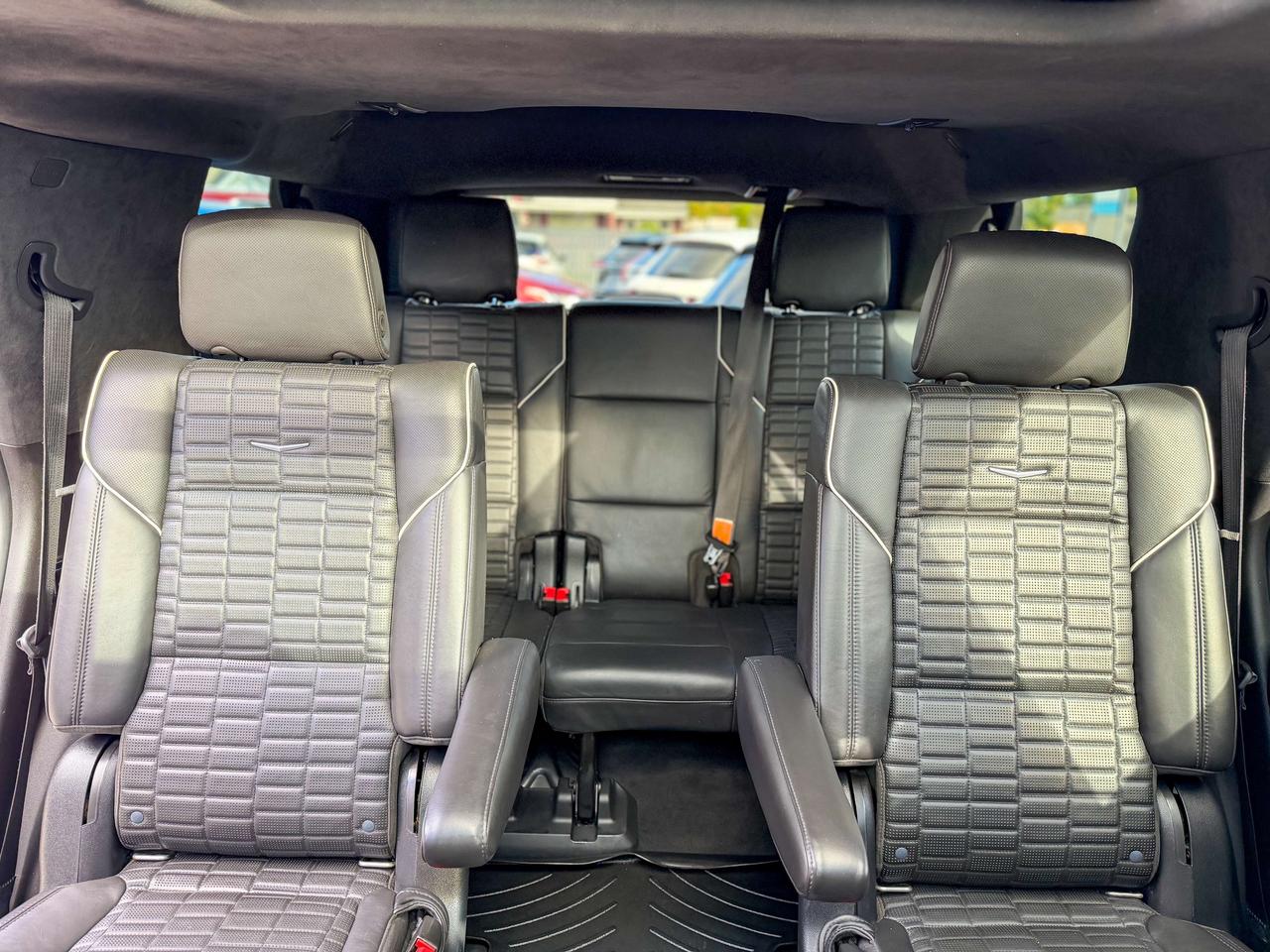2021 Cadillac Escalade Sport Platinum Photo