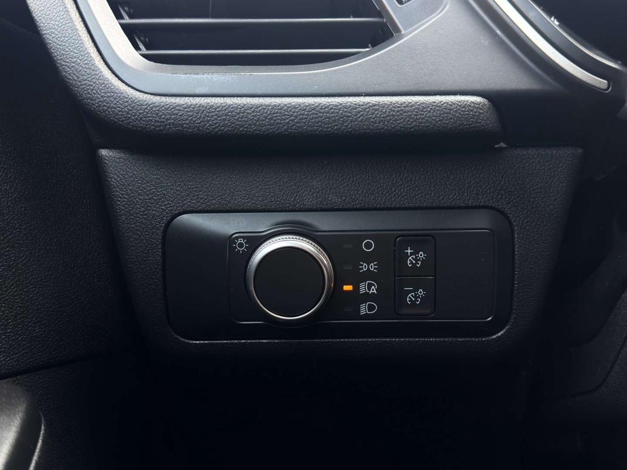 2022 Ford Escape SE AWD   Navi   Htd Seats   Carplay Photo