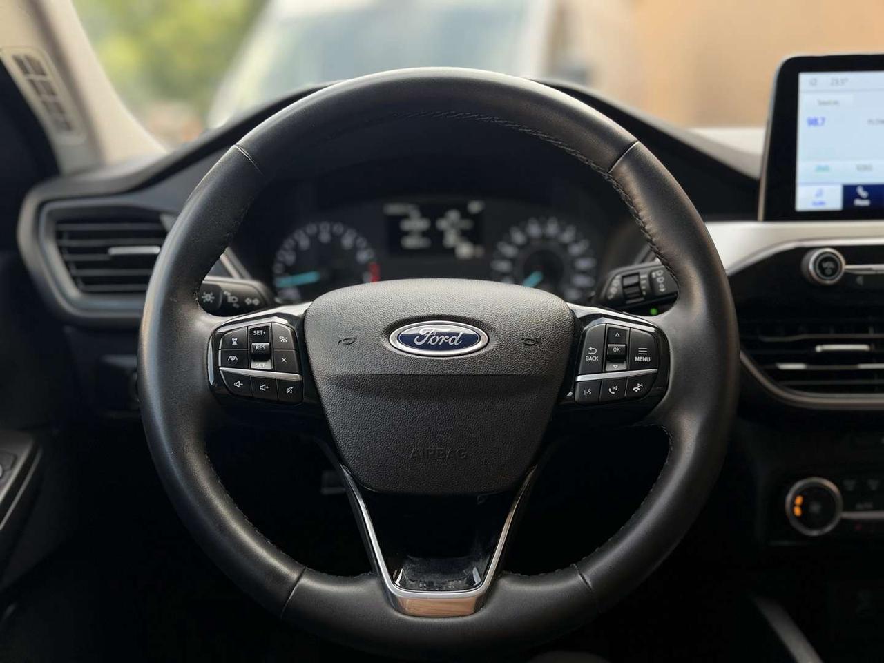 2022 Ford Escape SE AWD   Navi   Htd Seats   Carplay Photo