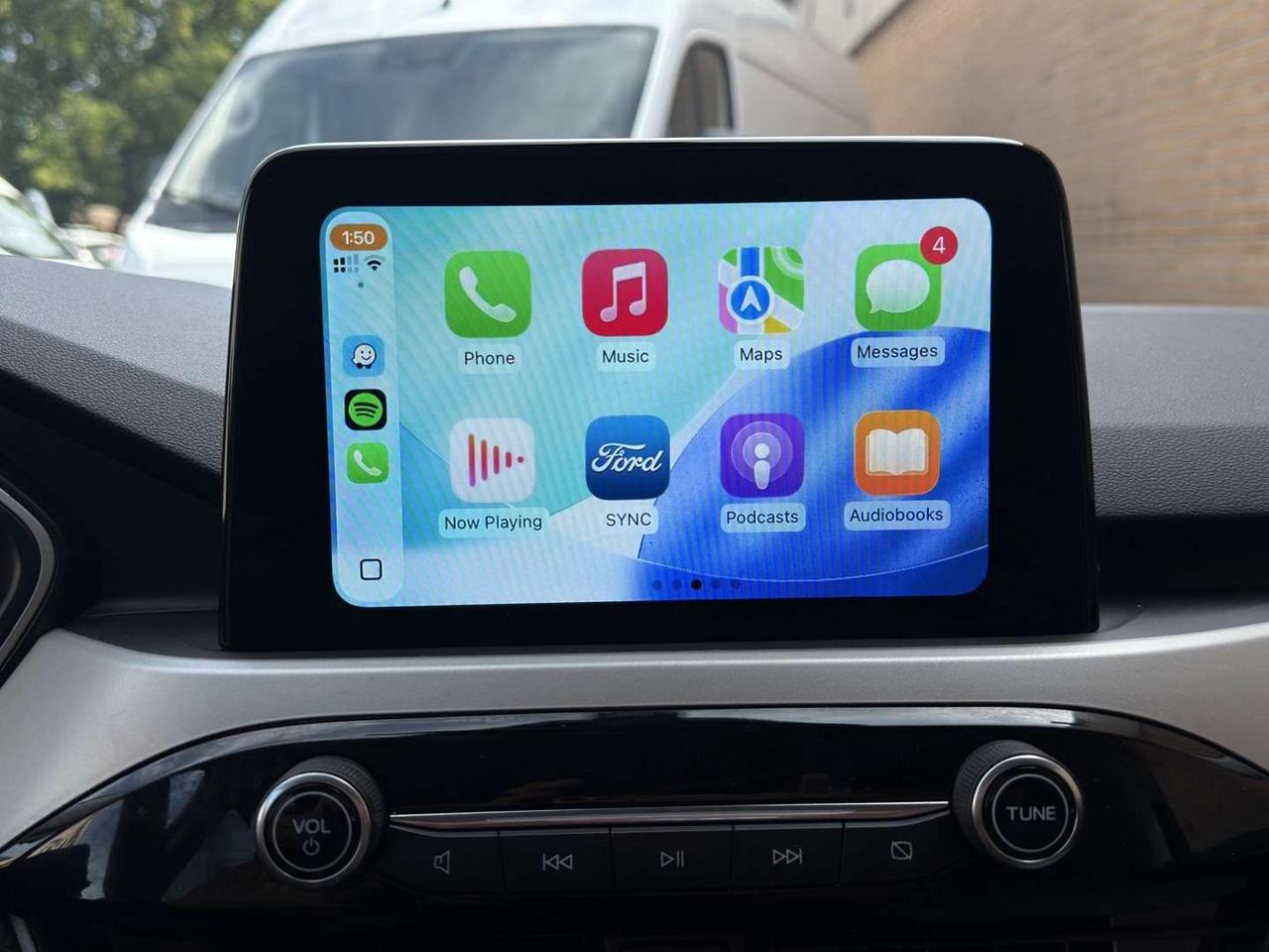 2022 Ford Escape SE AWD   Navi   Htd Seats   Carplay Photo