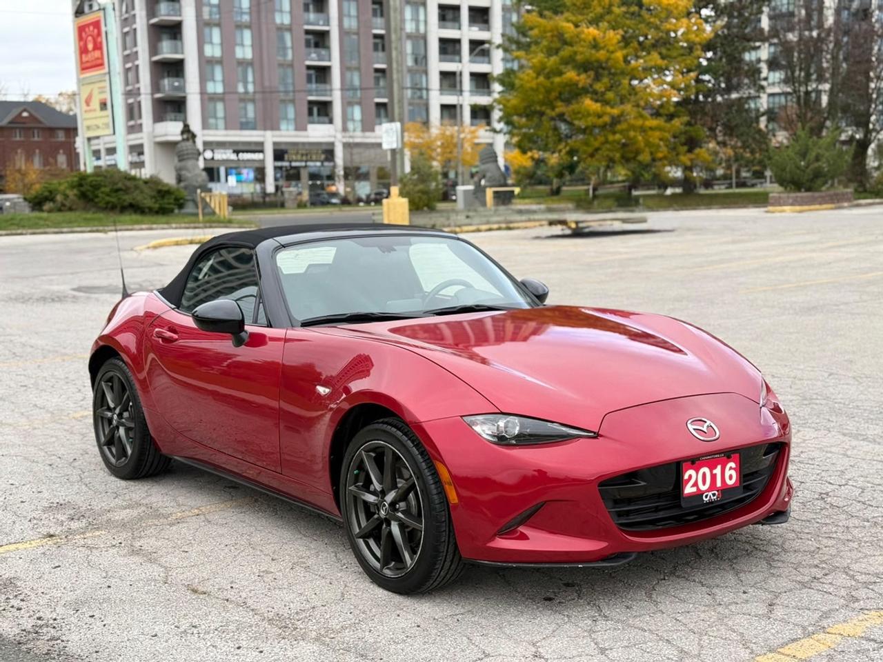 2016 Mazda MX-5 GS Photo