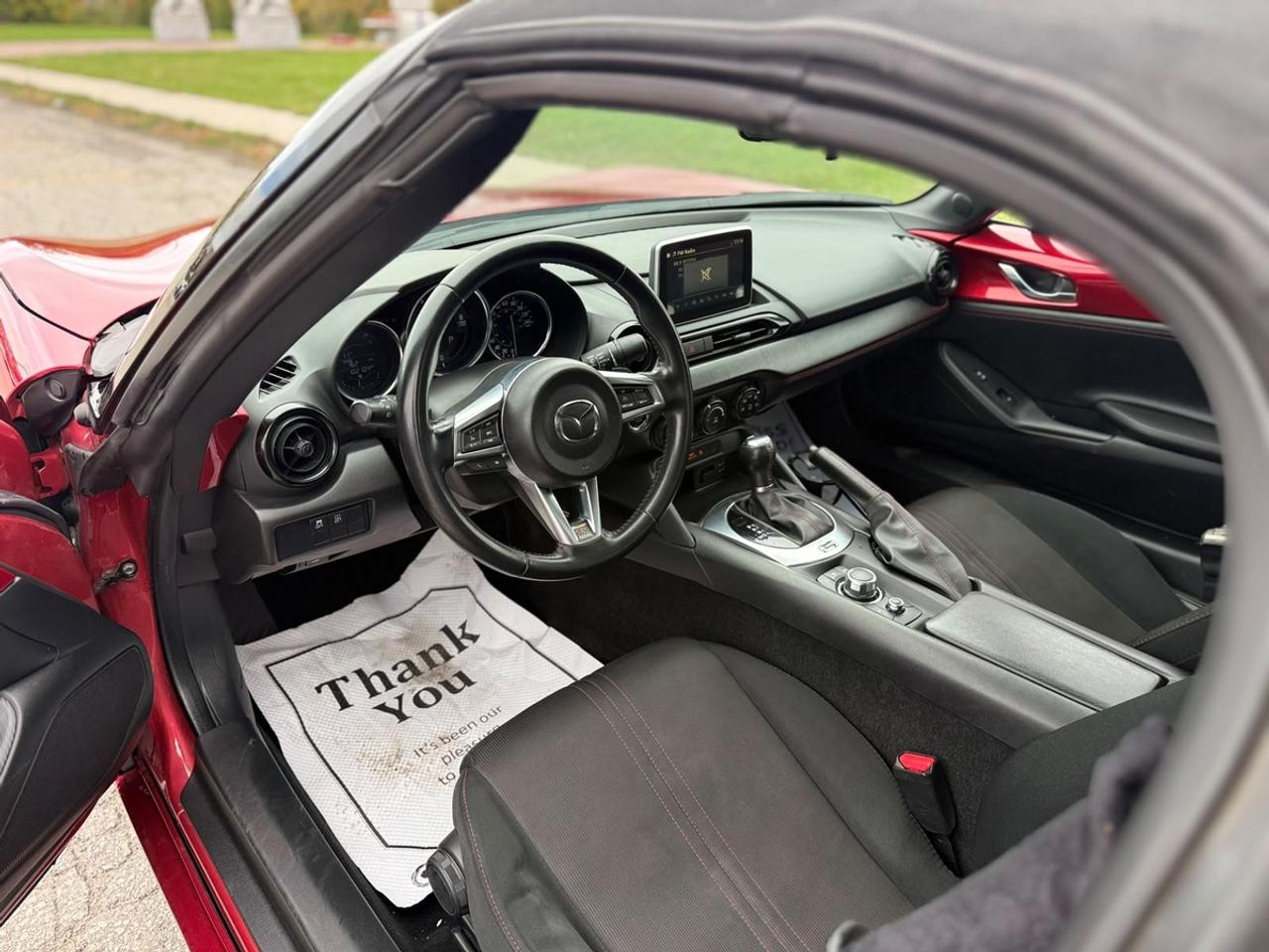 2016 Mazda MX-5 GS Photo