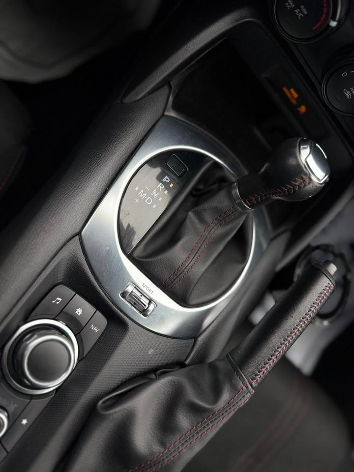 2016 Mazda MX-5 GS Photo
