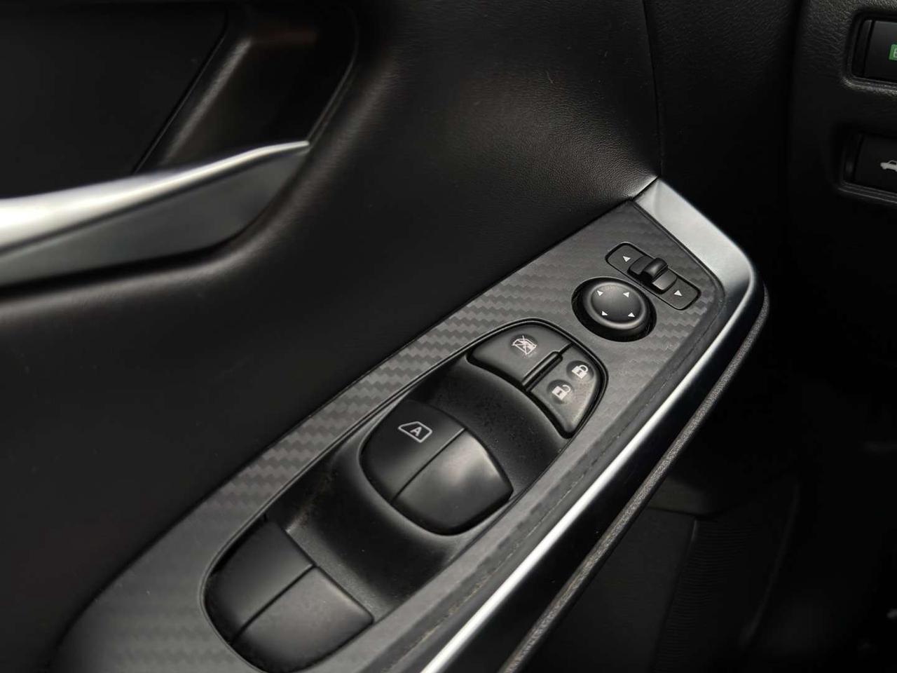 2023 Nissan Sentra SR   Sunroof   Htd Steering   Blind Spot Photo
