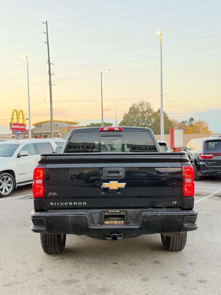 2017 Chevrolet Silverado 1500 4WD Crew Cab  LT w/2LT Photo
