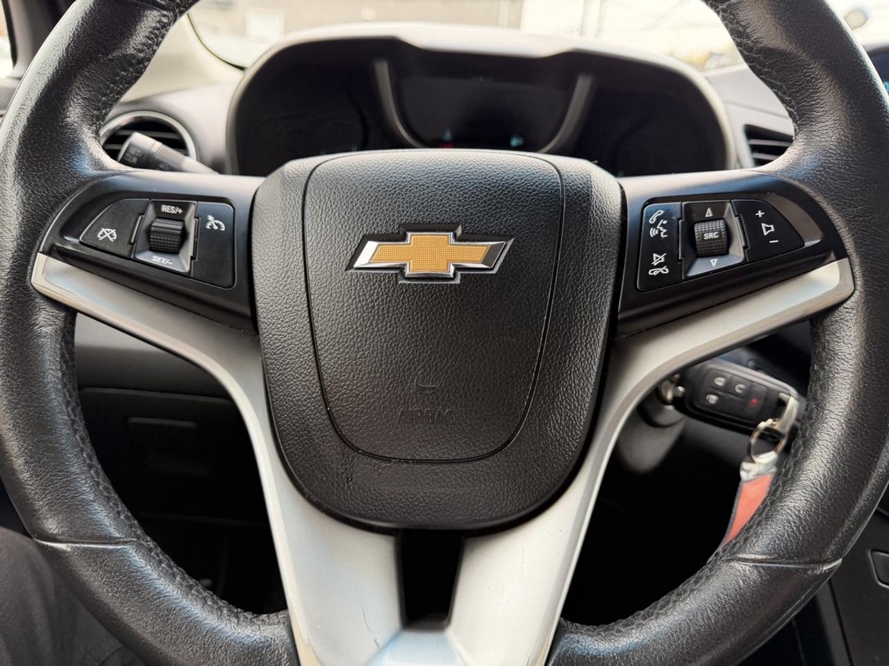2014 Chevrolet Orlando LT Photo