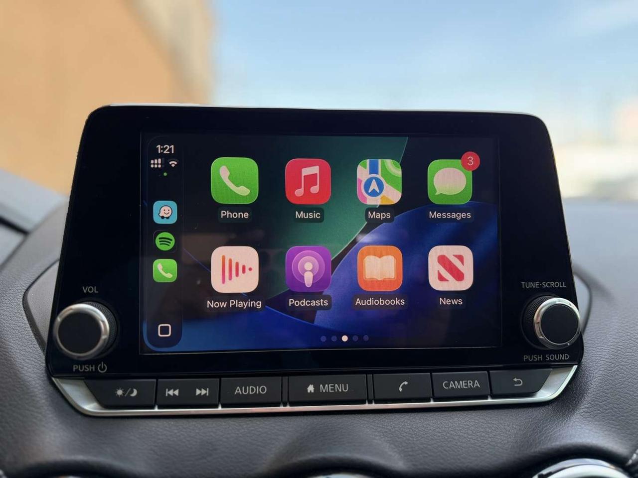 2021 Nissan Sentra SV Moonroof   Blind Spot   Dual Climate   Carplay Photo
