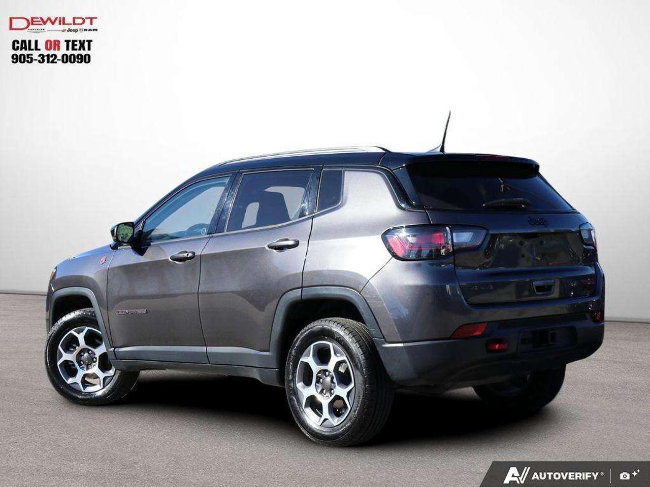 2022 Jeep Compass TRAILHAWK ELITE   LEATHER   ONE OWNER Photo