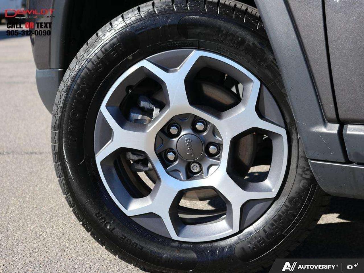 2022 Jeep Compass TRAILHAWK ELITE   LEATHER   ONE OWNER Photo