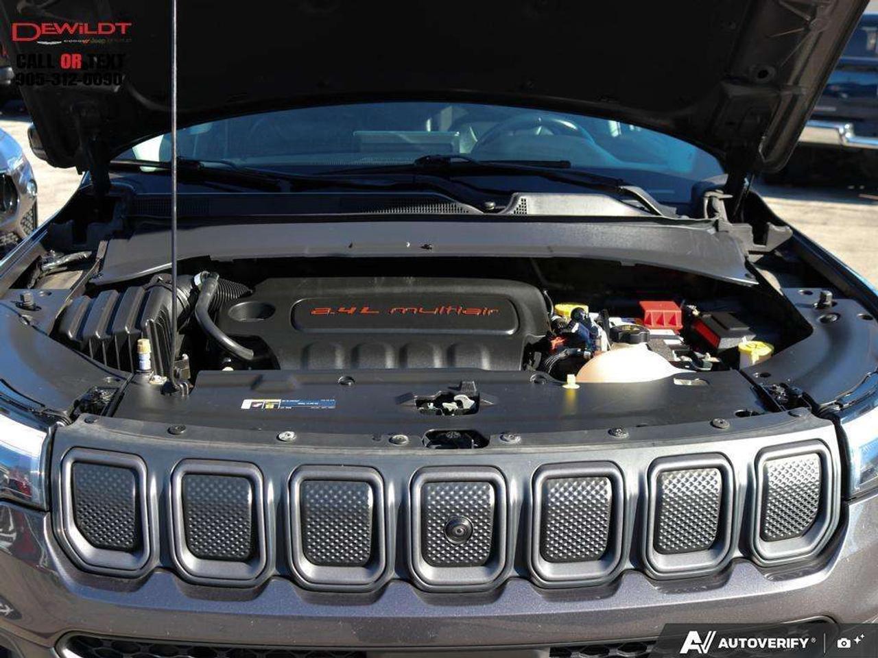 2022 Jeep Compass TRAILHAWK ELITE   LEATHER   ONE OWNER Photo