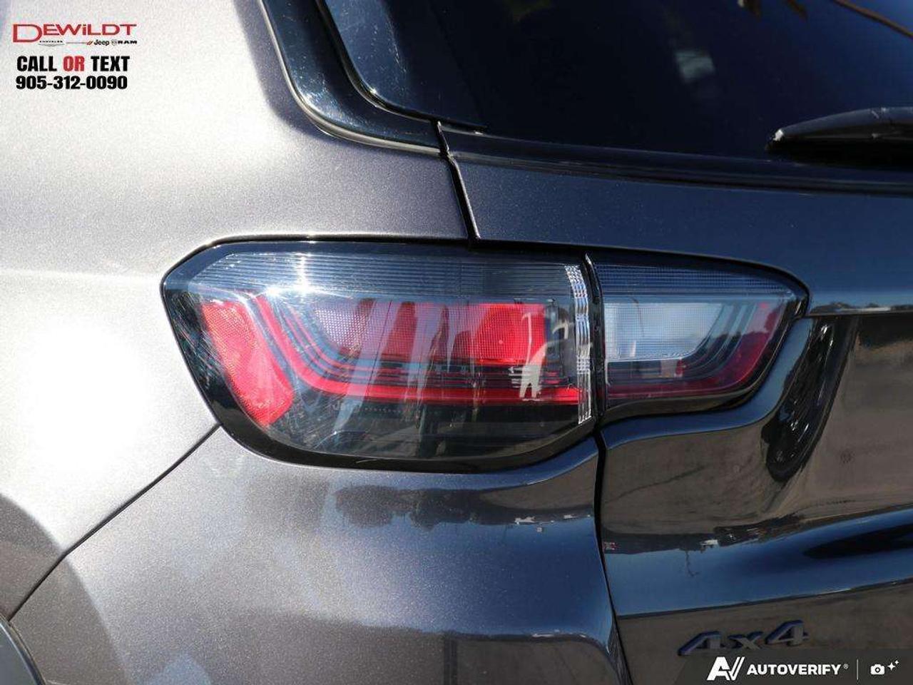 2022 Jeep Compass TRAILHAWK ELITE   LEATHER   ONE OWNER Photo