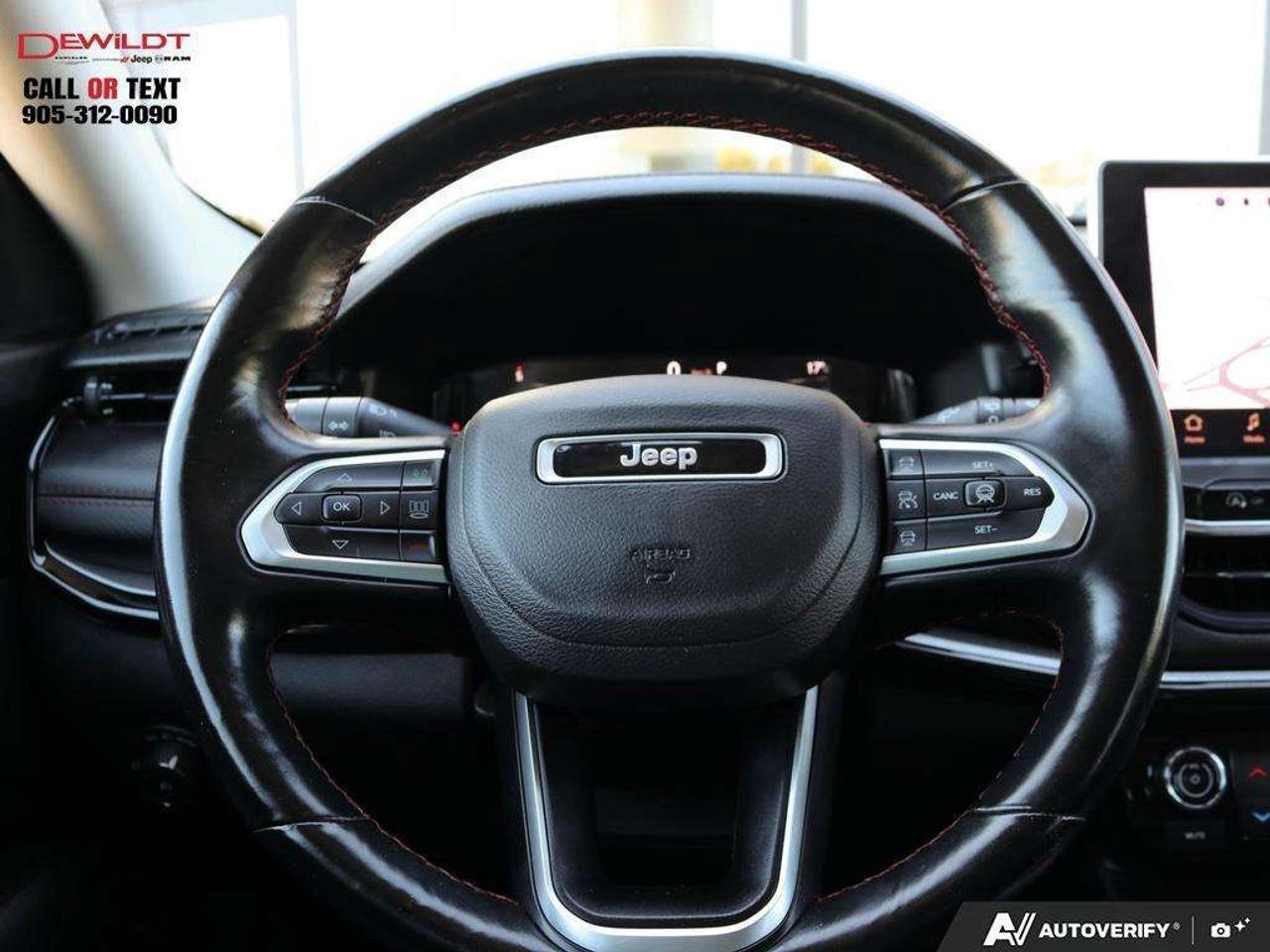 2022 Jeep Compass TRAILHAWK ELITE   LEATHER   ONE OWNER Photo