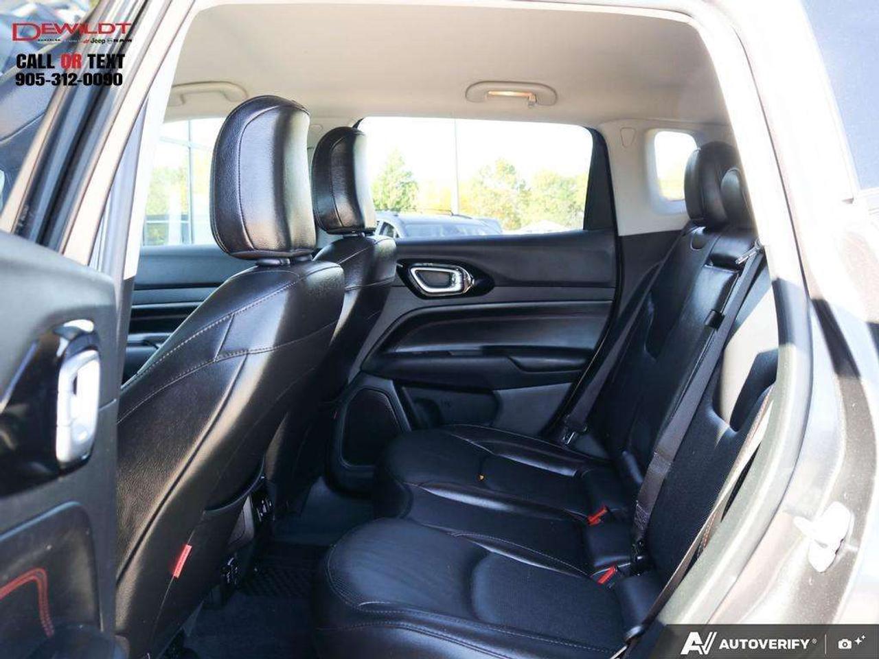 2022 Jeep Compass TRAILHAWK ELITE   LEATHER   ONE OWNER Photo