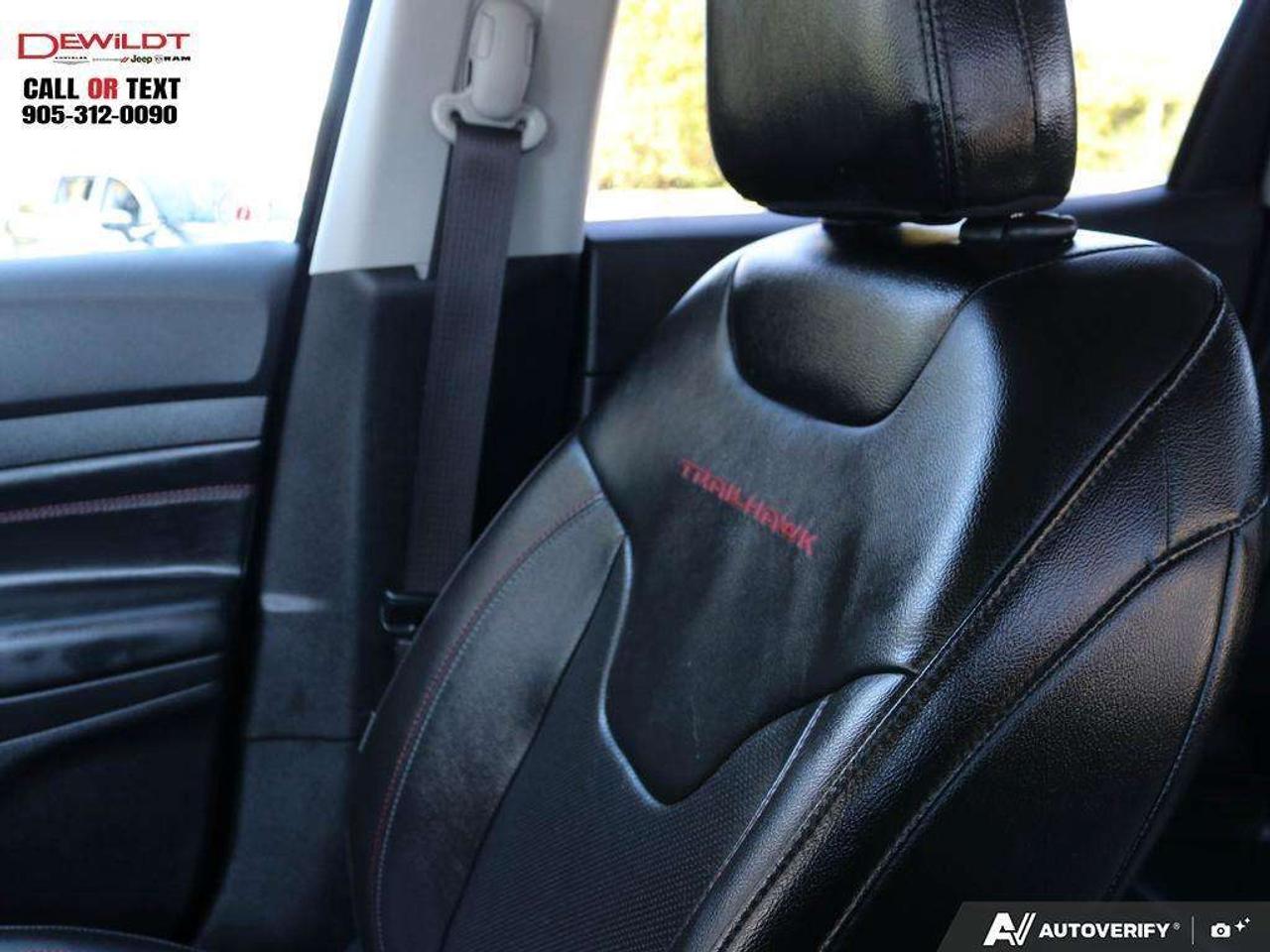 2022 Jeep Compass TRAILHAWK ELITE   LEATHER   ONE OWNER Photo