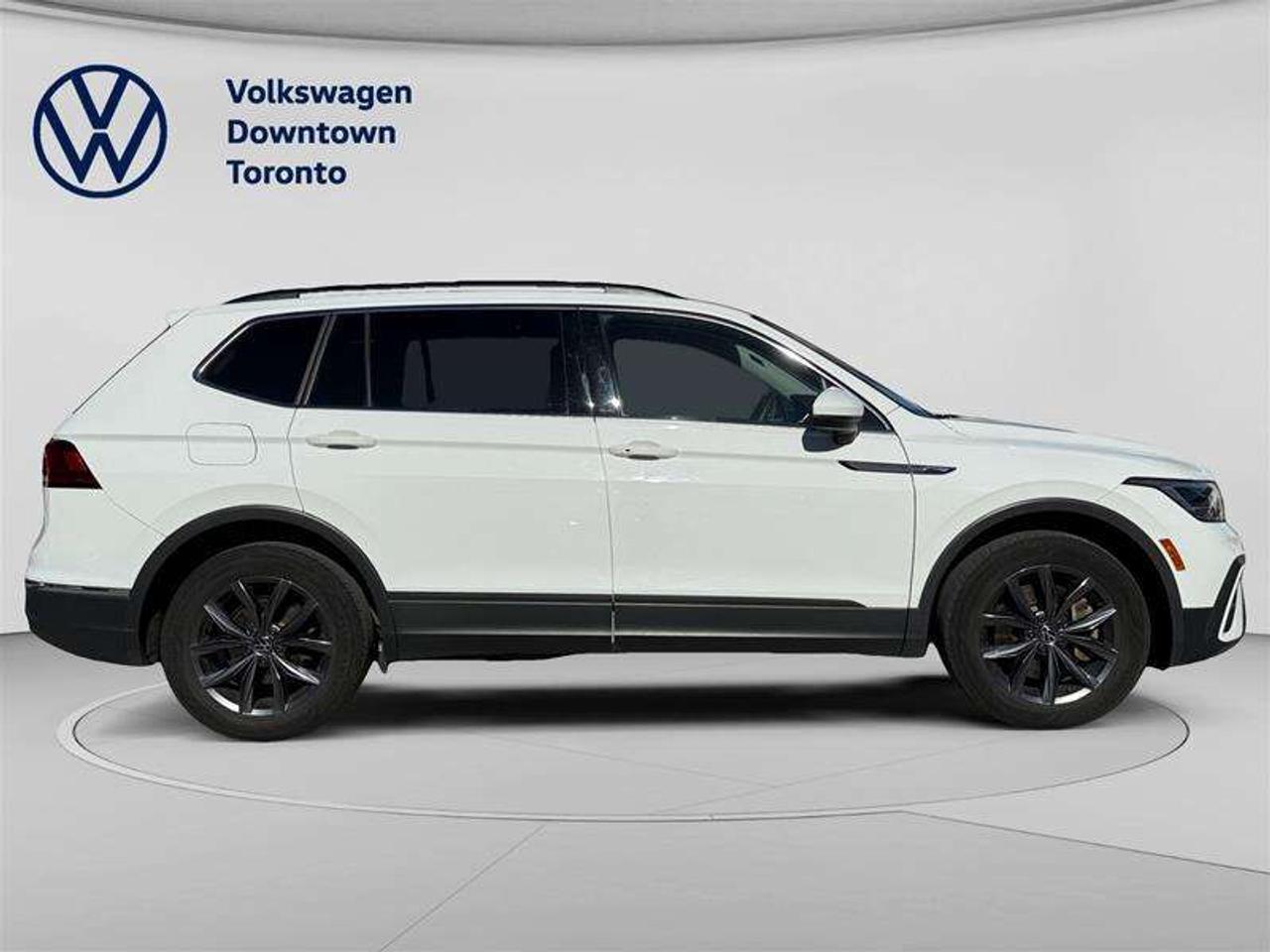 2023 Volkswagen Tiguan Comfortline 2.0T 8sp at w/Tip 4M Photo