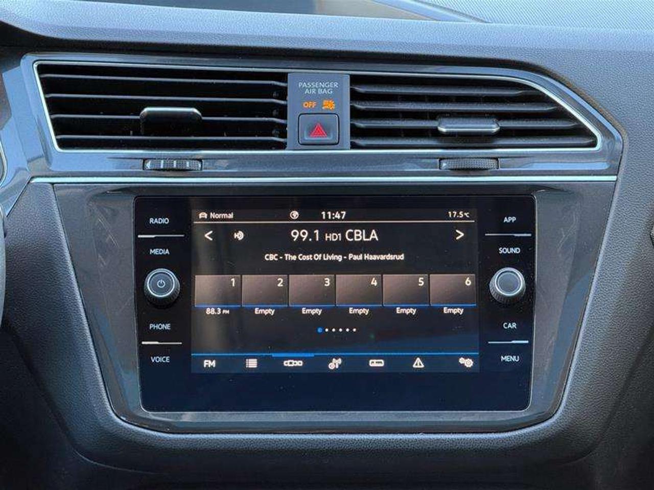 2023 Volkswagen Tiguan Comfortline 2.0T 8sp at w/Tip 4M Photo