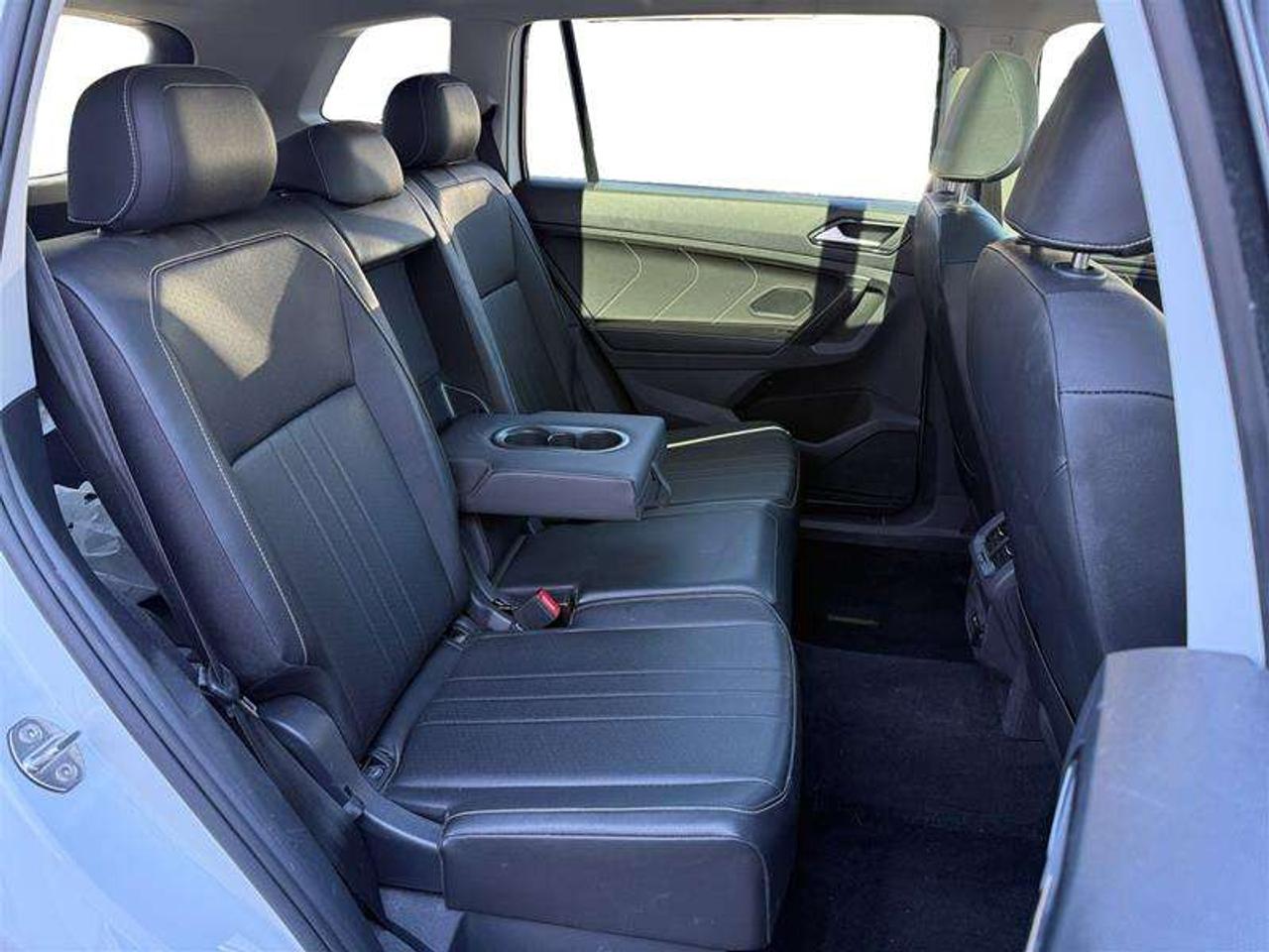 2023 Volkswagen Tiguan Comfortline 2.0T 8sp at w/Tip 4M Photo