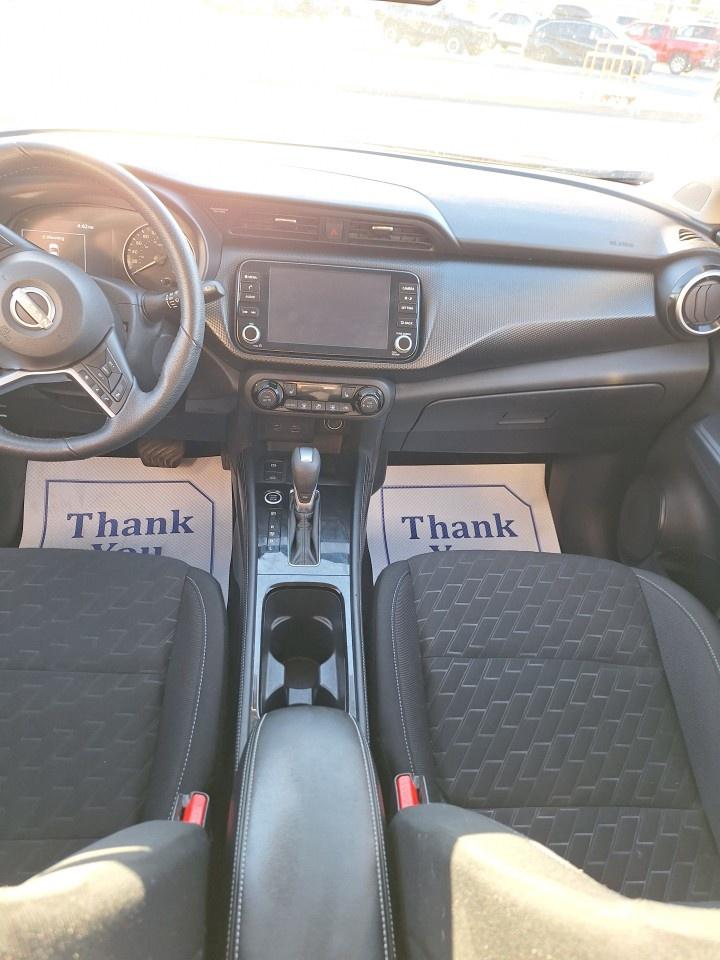 2024 Nissan Kicks SV FWD Photo
