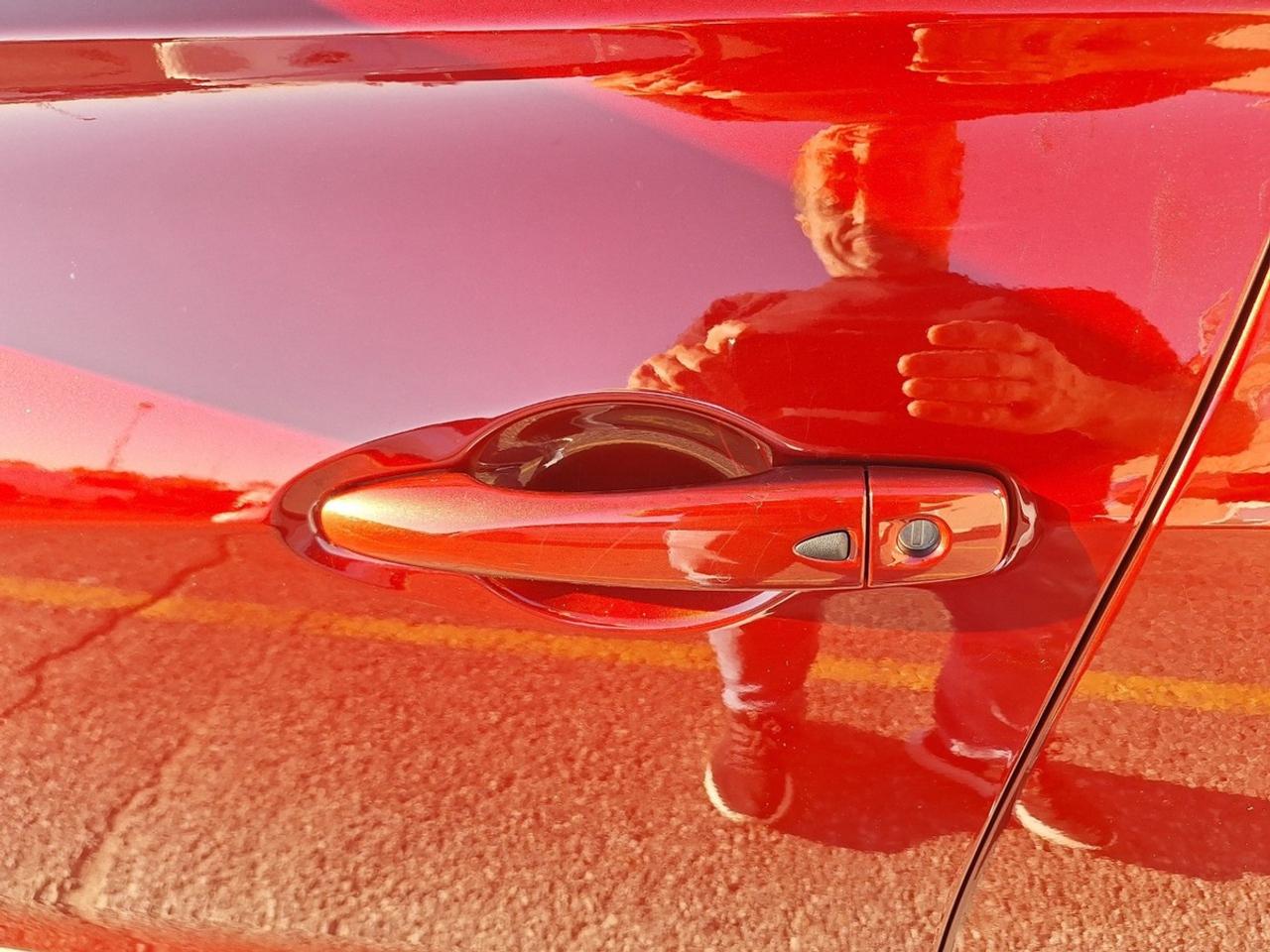 2024 Nissan Kicks SV FWD Photo