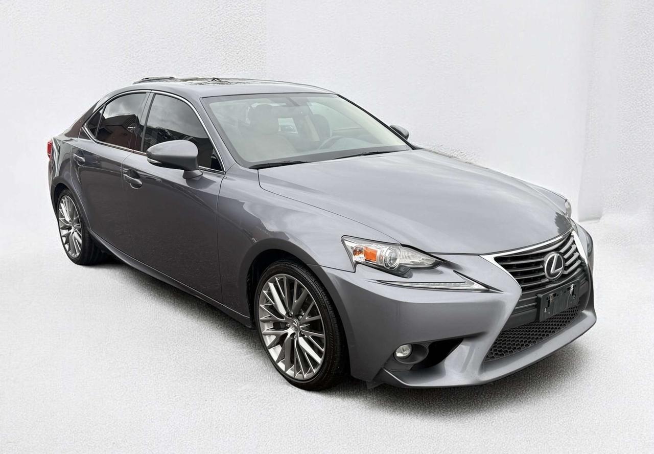 2016 Lexus IS IS 300 ~ AWD ~ NO ACCIDENTS ~ CERTIFIED Photo5
