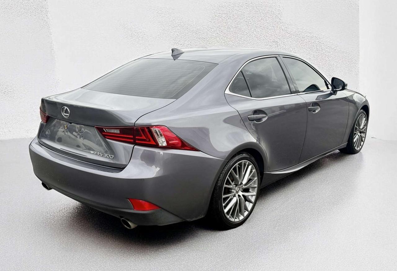 2016 Lexus IS IS 300 ~ AWD ~ NO ACCIDENTS ~ CERTIFIED Photo2